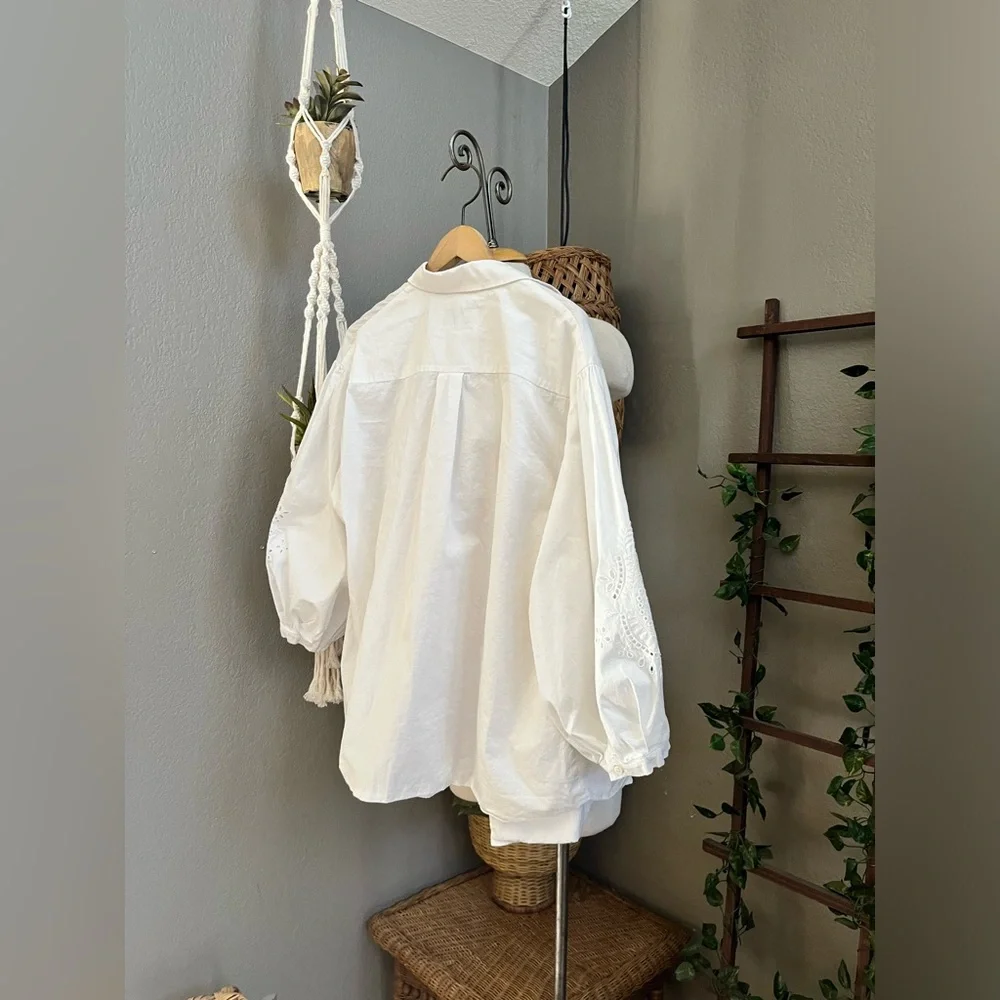 Weekend MaxMara Oversized V Neck Eyelet Wrap Puff Sleeve Blouse Top - Picture 11 of 11